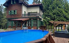 Villa Adis With Hot Pool & Jacuzzi By Bookvillabg