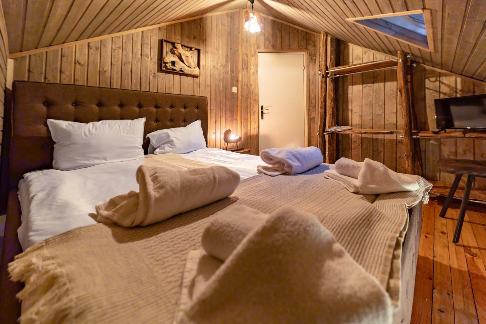 Villa Adis With Hot Pool & Jacuzzi By Bookvillabg Borovets Exterior photo